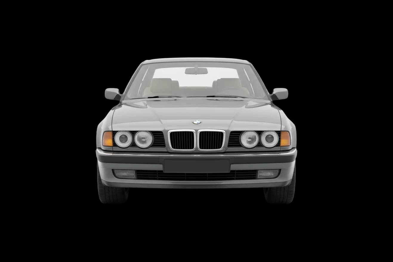 BMW 7 Series (E32) - Front