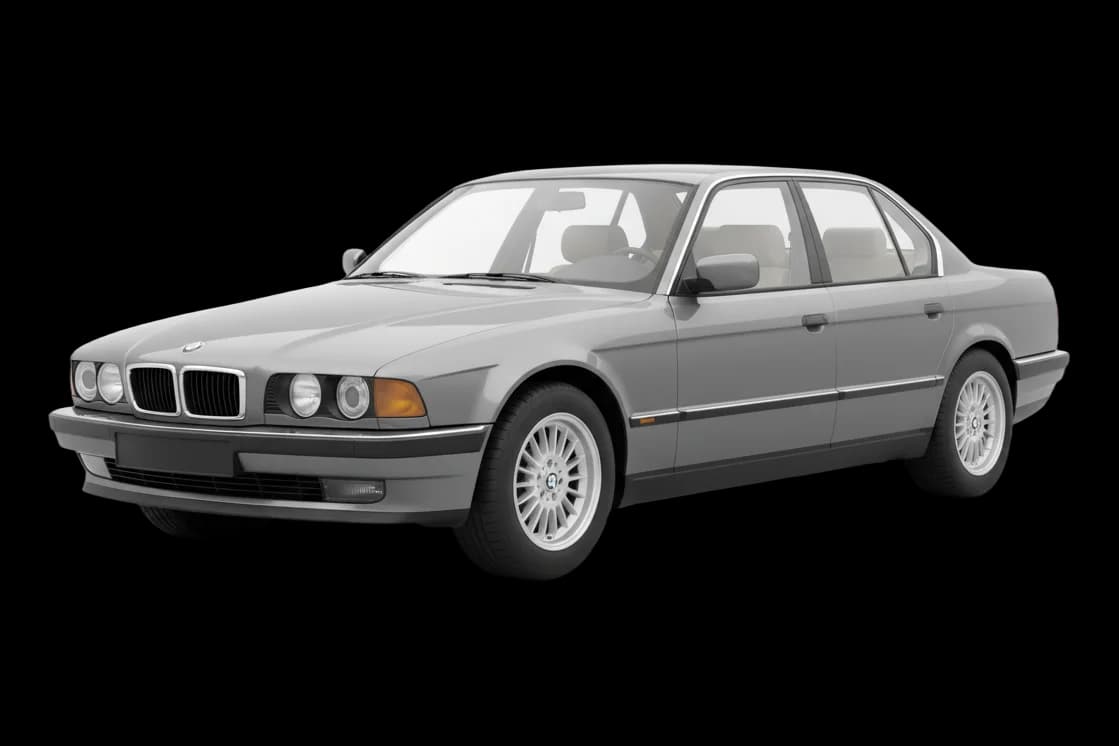 BMW 7 Series (E32) - Front 3/4